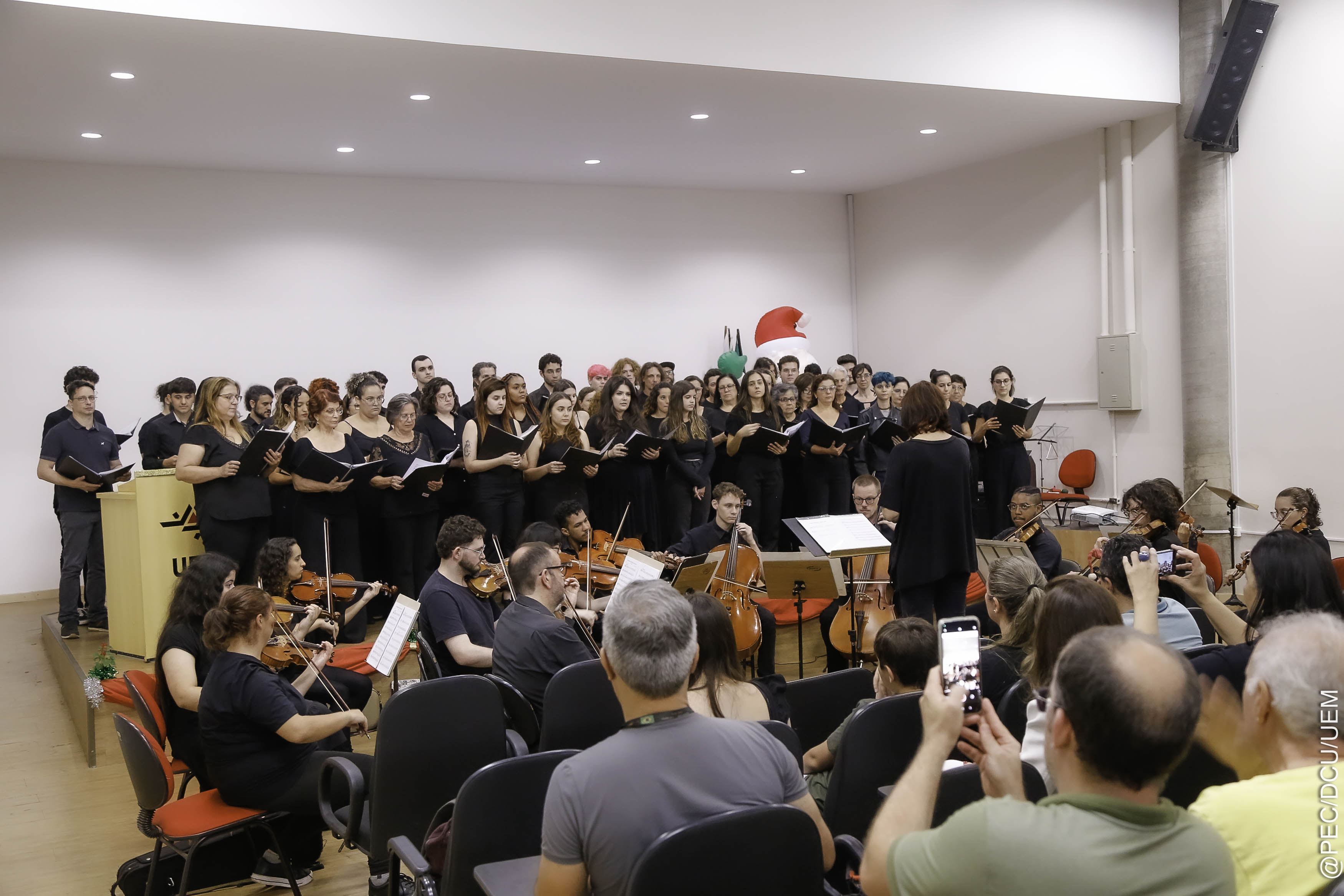 2023 12 11 Cantata de Natal 0019