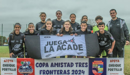 Futebol feminino da UEM é vice-campeão em primeiro torneio internacional