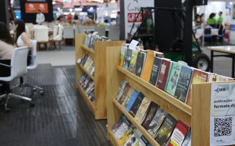 uem-marca-presenca-na-flim-2024-com-atividades-culturais-e-literarias