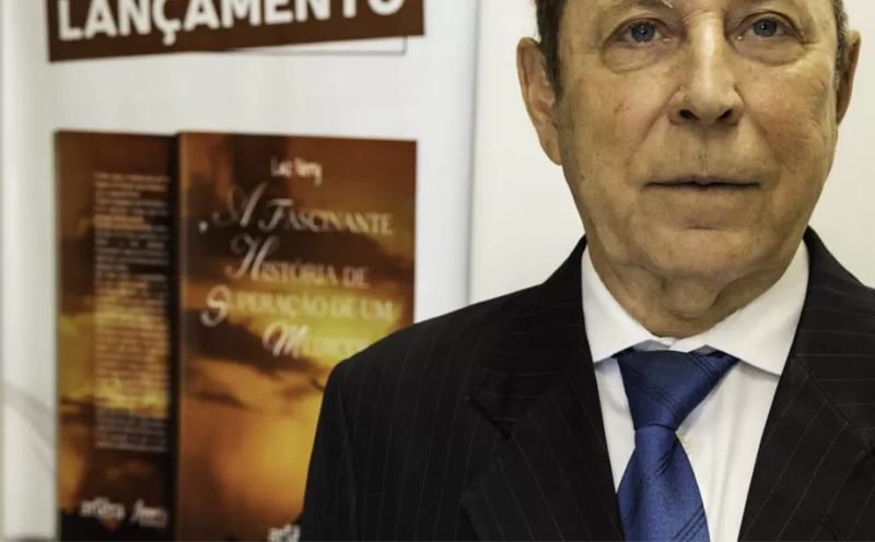 professor-aposentado-da-uem-publica-livro-sobre-jornada-de-menino-humilde-que-se-tornou-medico