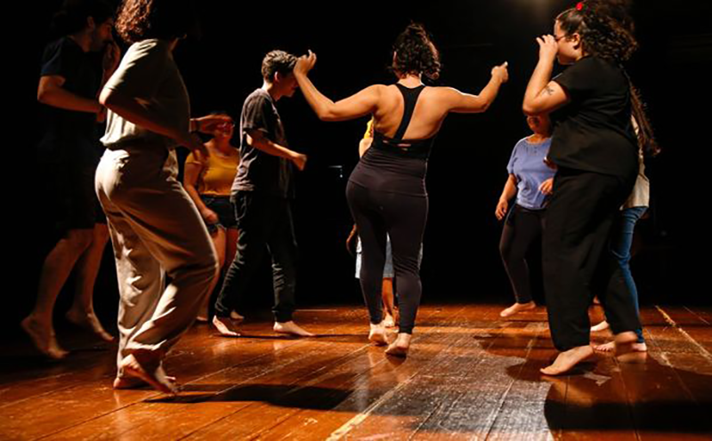 uem-promove-oficinas-gratuitas-de-capoeira-e-teatro-em-cianorte-e-goioere