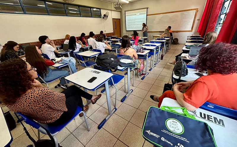 estudantes-da-uem-apresentam-mais-de-770-projetos-de-iniciacao-cientifica-nos-eaics