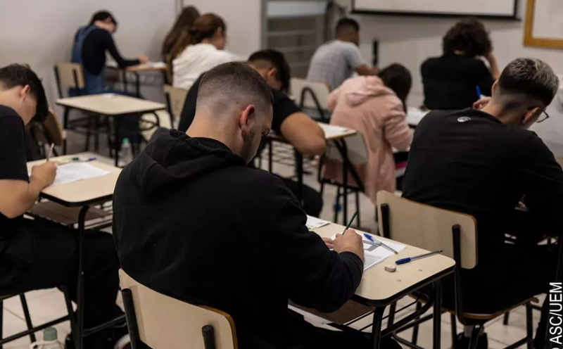 uem-as-inscricoes-para-o-vestibular-e-pas-terminam-nesta-terca-feira-5