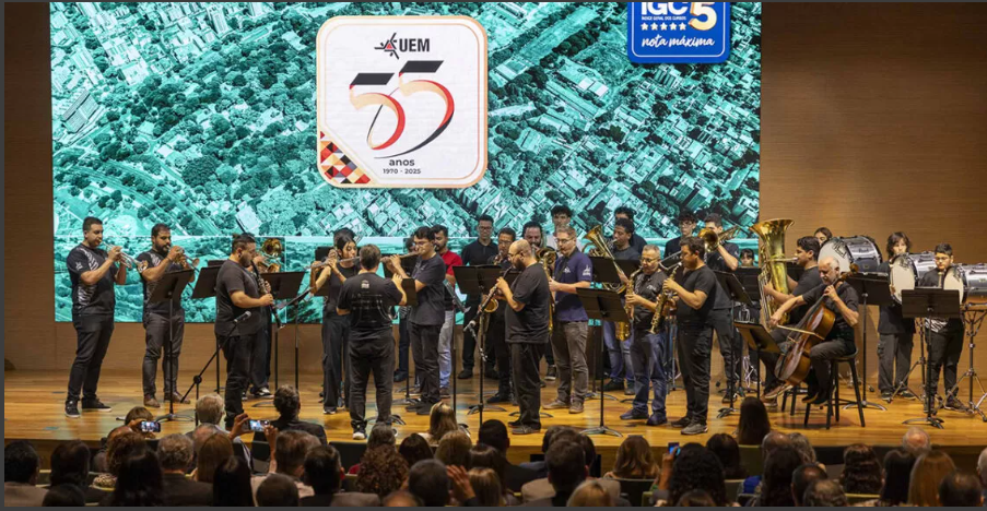 fc0674c6-4c73-4040-887b-1e221c3ca4a9