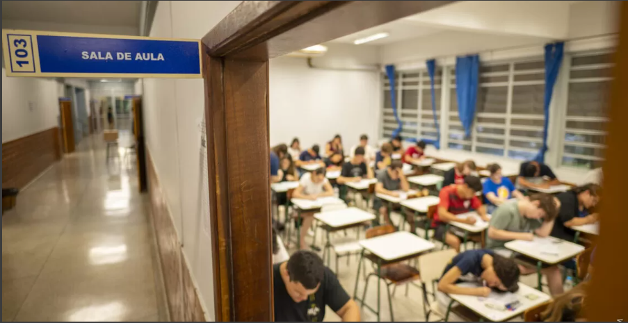 3c89bb39-2edd-4a3b-8e44-cc0b0cfeafd5