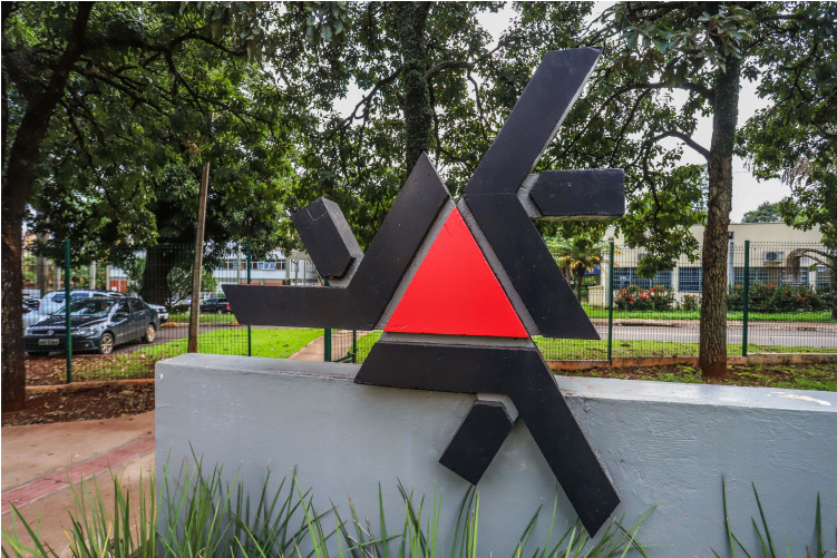 3637d041-f558-47ac-9c47-0391ab1a31ff